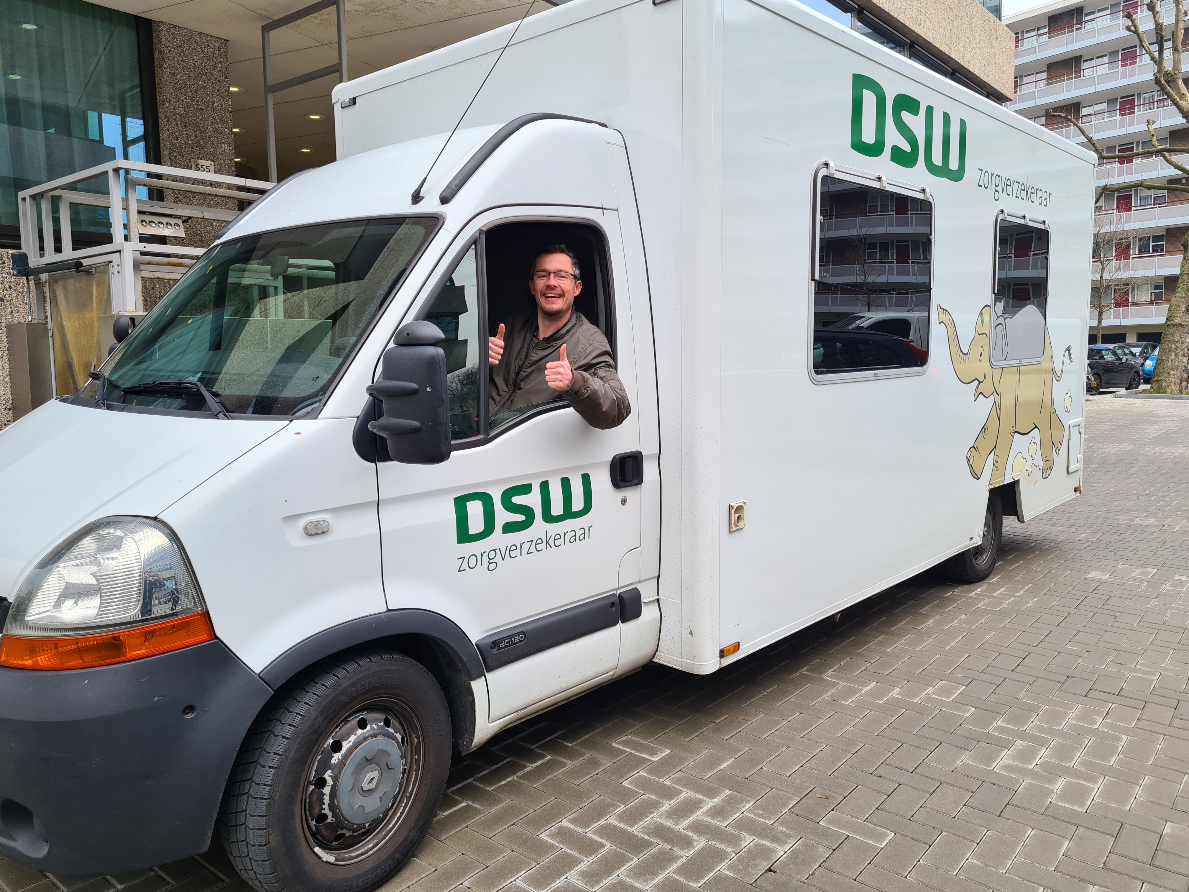 Foto van Christoph in de DSW-bus